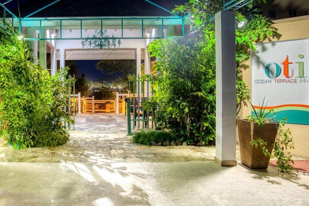 Ocean Terrace Inn Hotel Basseterre Dış mekan fotoğraf